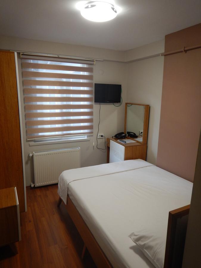 Ipek Hotel บาลึคเคสิจ ภายนอก รูปภาพ